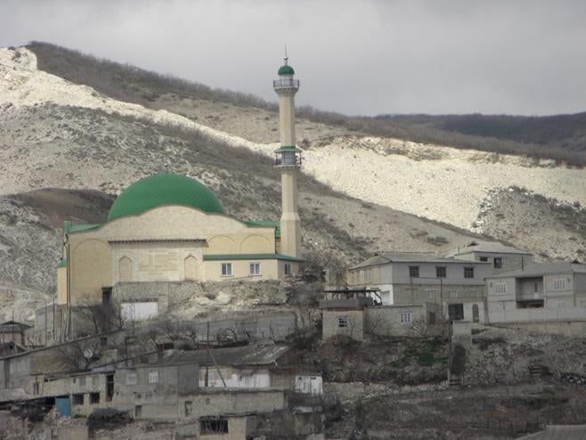Губден. Губден село в Дагестане. Губден медресе. Губден достопримечательности. Губден мечеть.